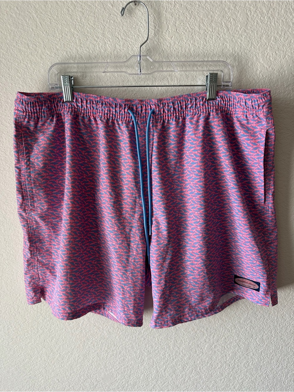 Vineyard Vines‎ Men's XL Pink Blue Fish Print Chappy Swim Trunks Shorts